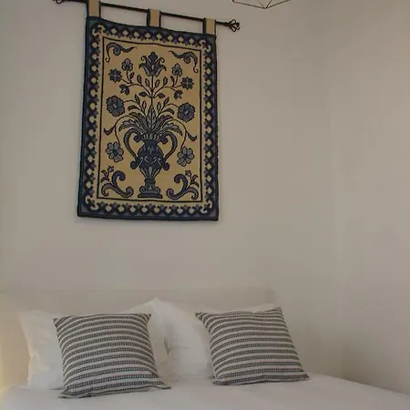 Downtown Historical Apartment *